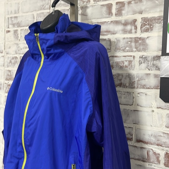 Columbia rain jacket 2X - Picture 2 of 6